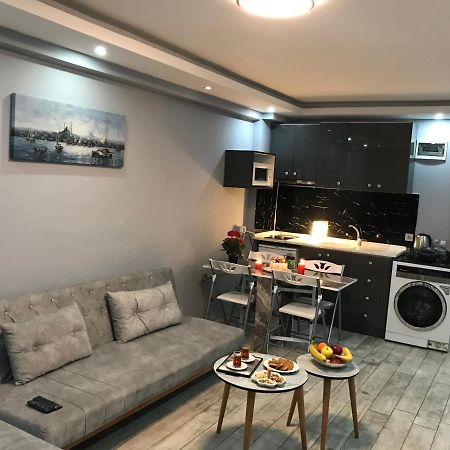 Royalstar Taksim Family Suites Istanbul Eksteriør billede